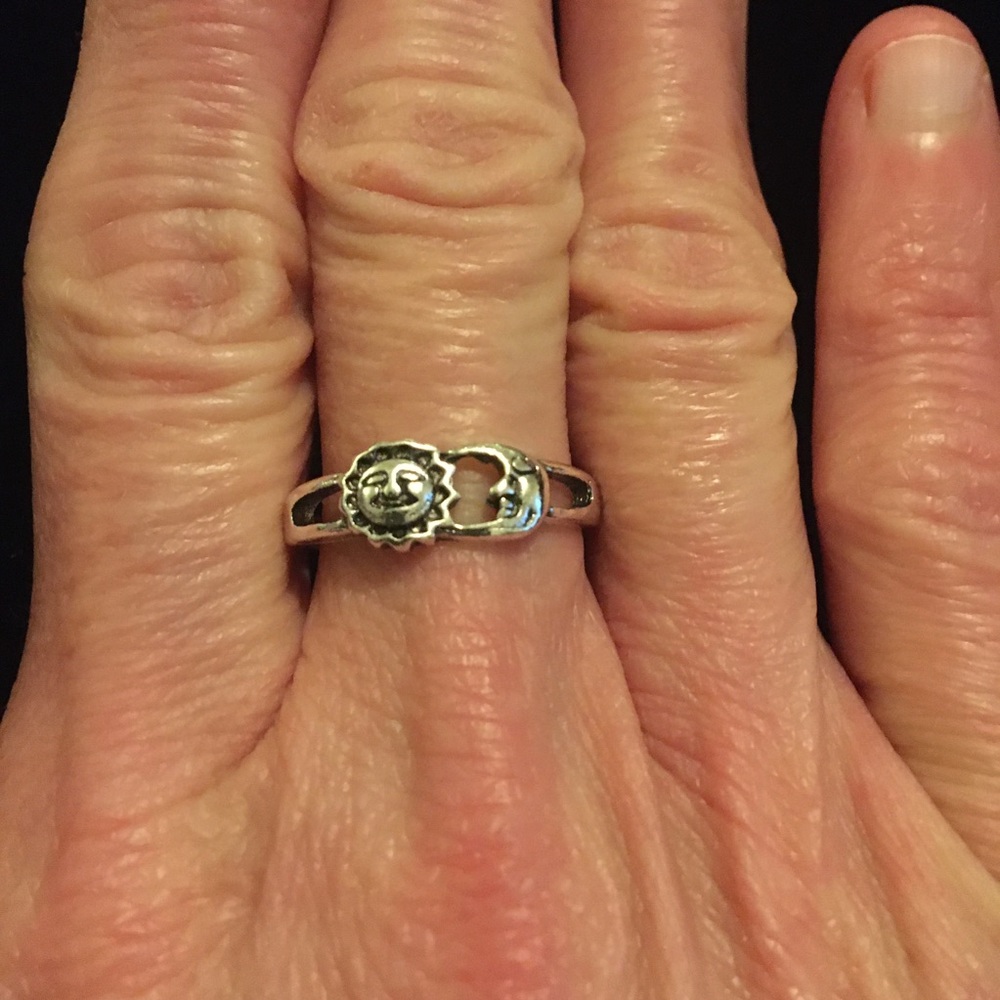 Silver Tone Sun and Moon Ring